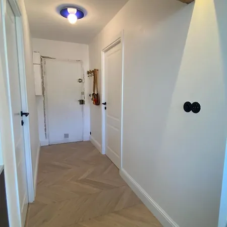 아파트 Beautiful And Bright 2